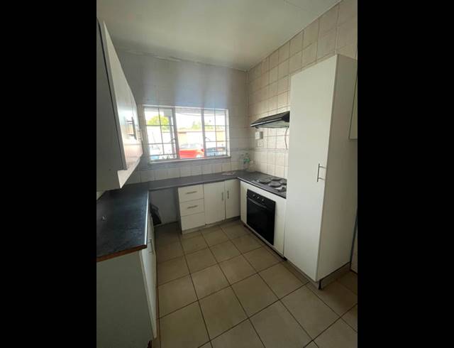 2 BEDROOM PROPERTY TO RENT IN WYCHWOOD